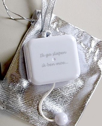 Muziekdoosje ' Ik ga slapen ik ben moe ' (grijs)