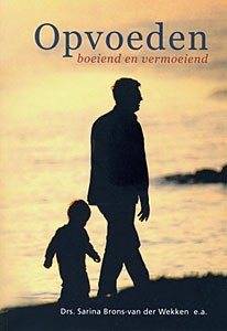 Brons-vd Wekken,S.- Opvoe den,boeiend en vermoeiend