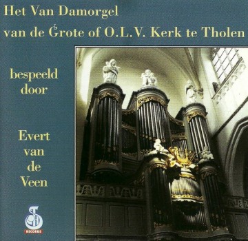 Evert van de veen bespeelt het van dam orgel in de grote kerk van tholen