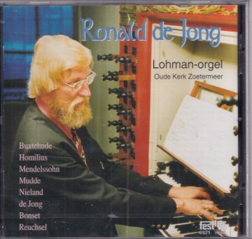 Ronald de jong bespeelt het lohman orgel van de oude kerk te zoetermeer