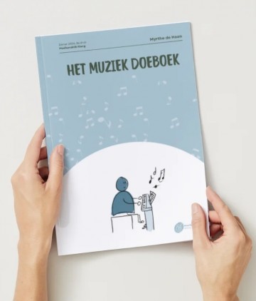 Voorkant 2e druk muziek doeboek zomer 2026 handen